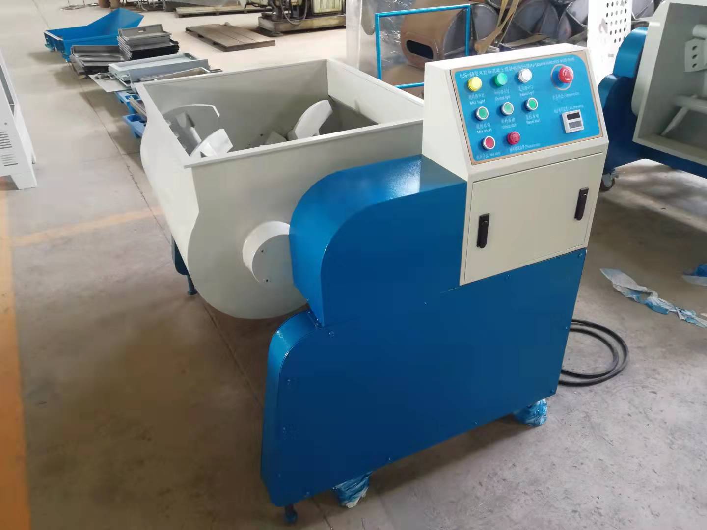 HJS-60 mobil laboratóriumi betonkeverő
