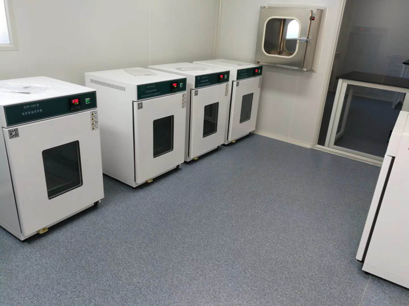 Laboratóriumi állandó hőmérsékletű elektromos fűtés inkubátor