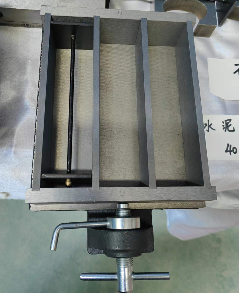 40x40x160mm Három banda Cement Mortar Prism Mould