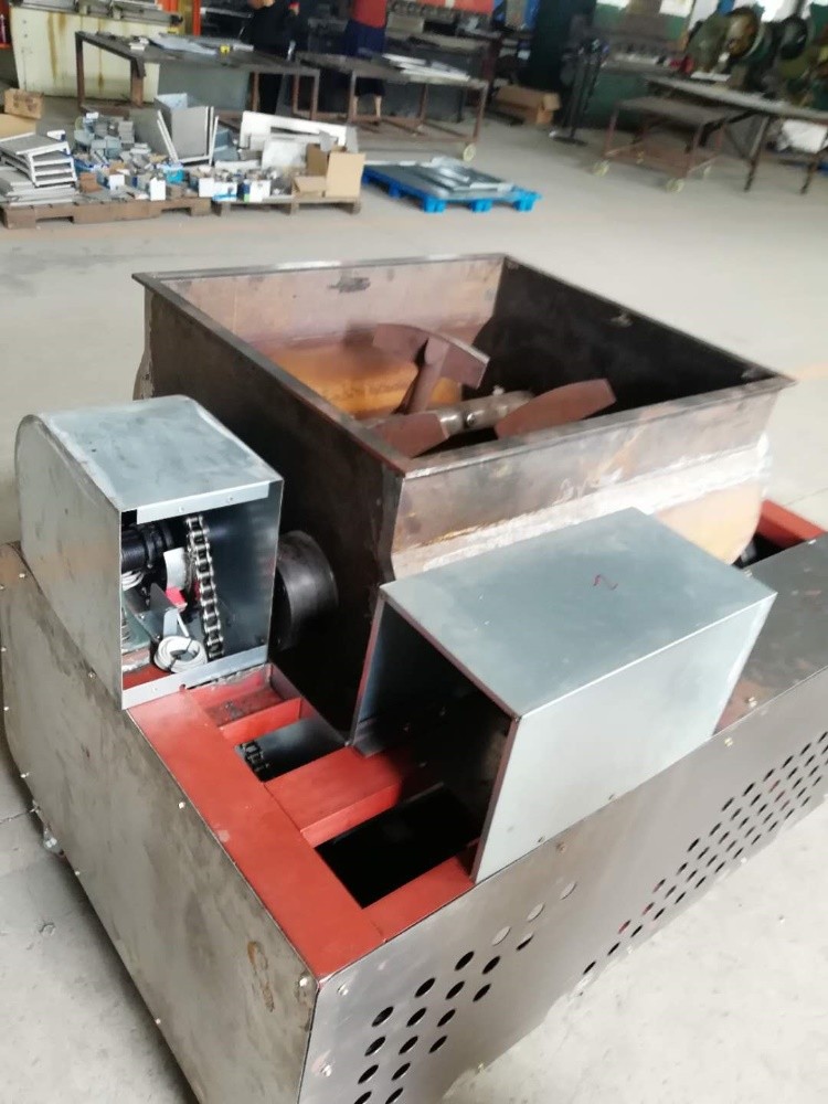 Mini elektromos beton keverő HJS-60
