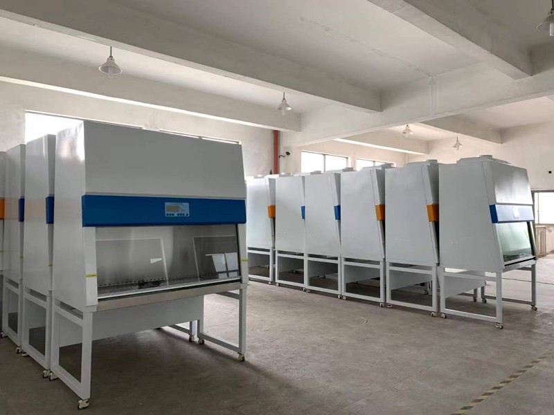Biológiai biztonsági kabinet laboratórium