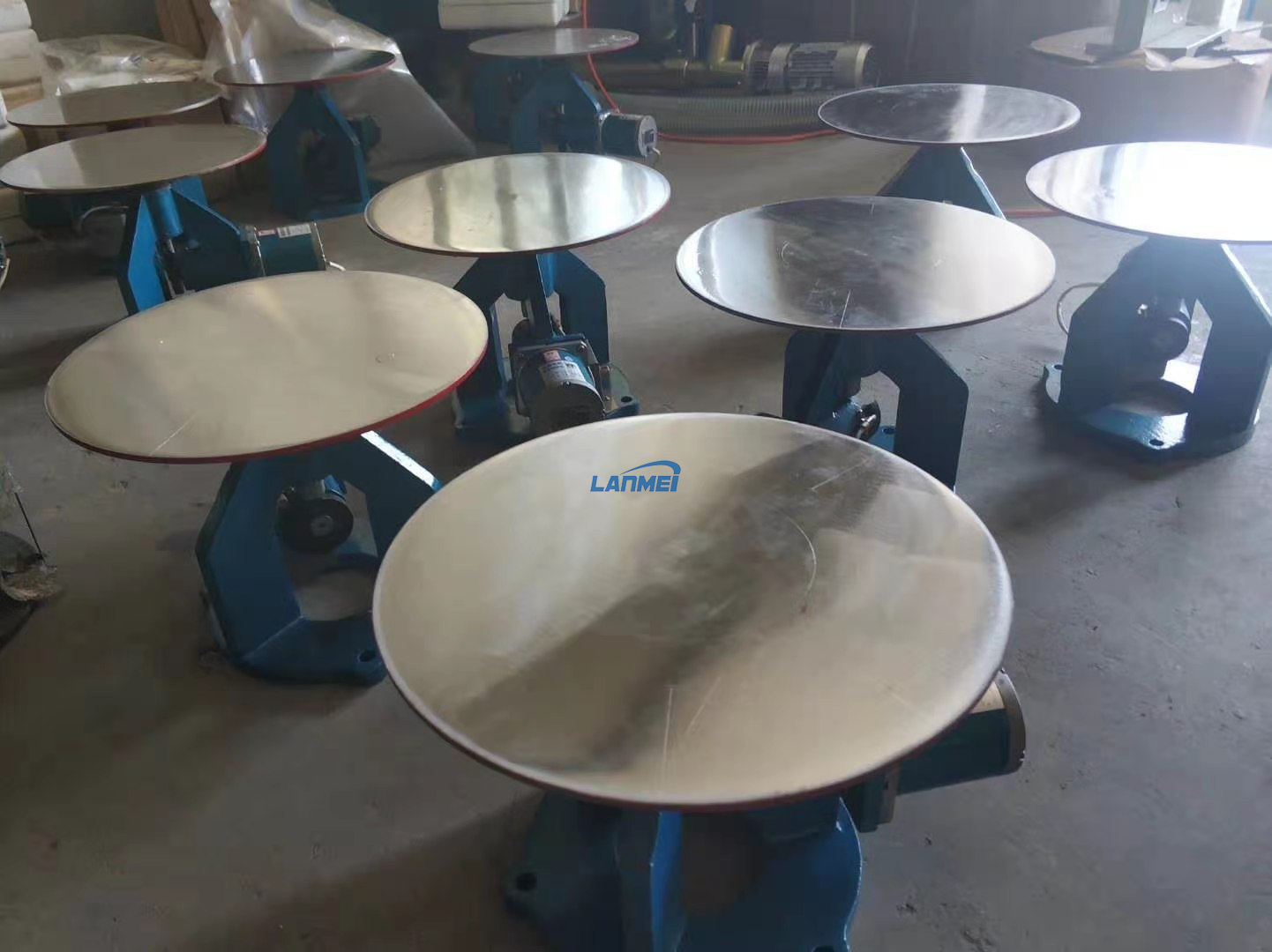 Cement-elektromos ugráló asztal